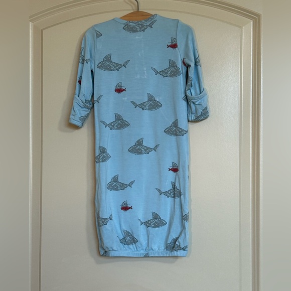 Set of 3 Angel Dear Bamboo Footie and 2 Gowns - Picture 3 of 16